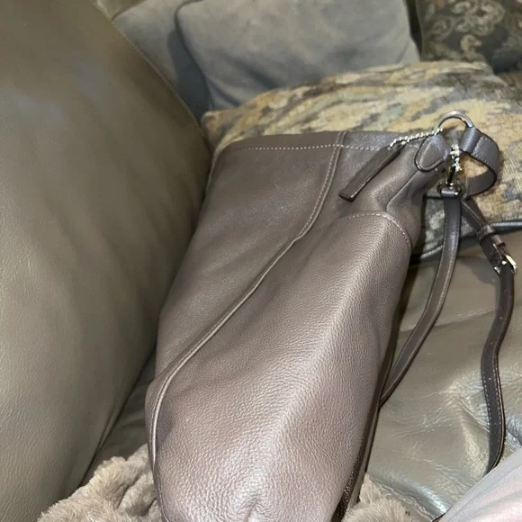 Coach Dark Brown Leather Bag - Picture 13 of 16